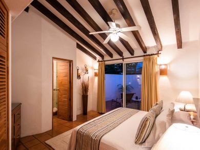 Villa - Full Ocean View, Short Walk to Beach & Private Pool Villa - Full Ocean View, Short Walk to Beach & Private Pool